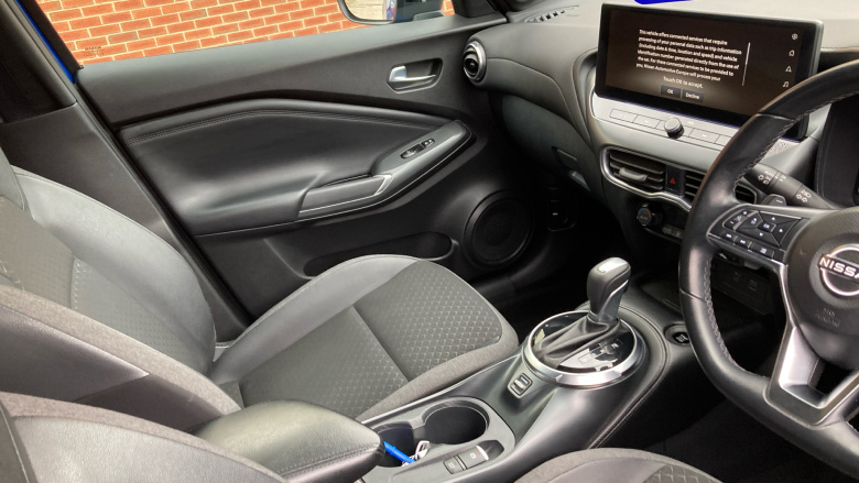 Nissan Juke 1.0 DiG-T N-Connecta 5dr DCT Petrol Hatchback